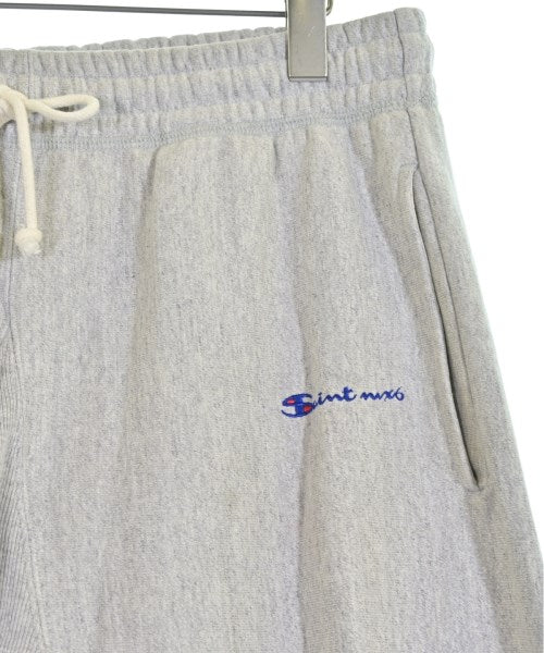 SAINT MICHAEL 運動