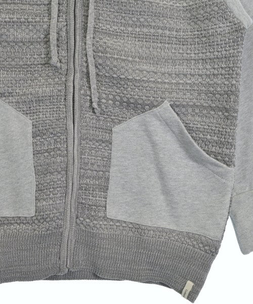 Critical slide. 連帽衫