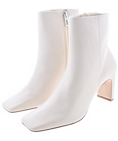 SCHUTZ 靴子