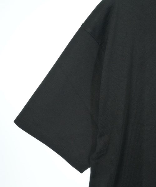 The BaTONe. T恤/上衣