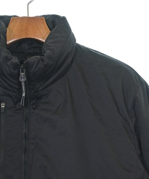 KRAKATAU 羽絨夾克/背心