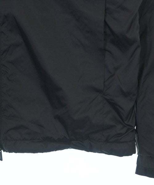 KRAKATAU 羽絨夾克/背心