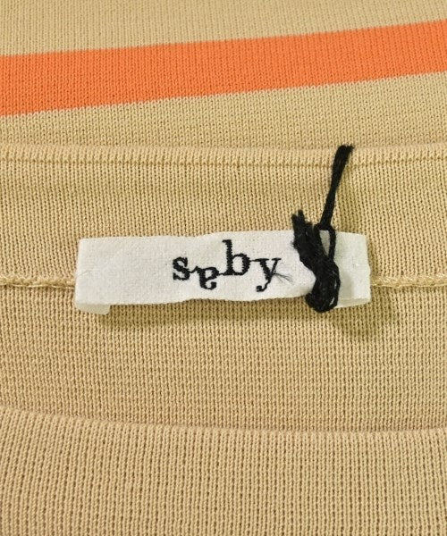 saby T恤/上衣