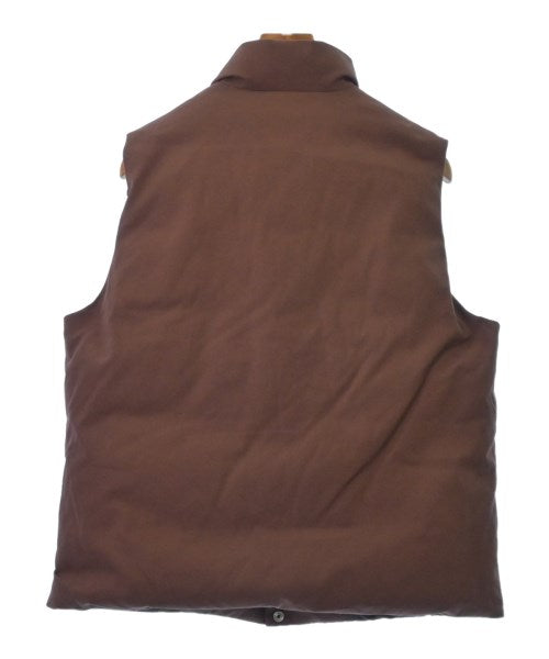 cale 羽絨夾克/背心