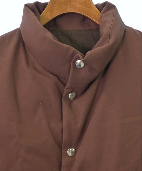 cale 羽絨夾克/背心