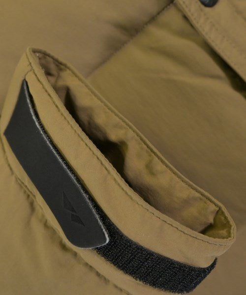 POLEWARDS 羽絨夾克/背心