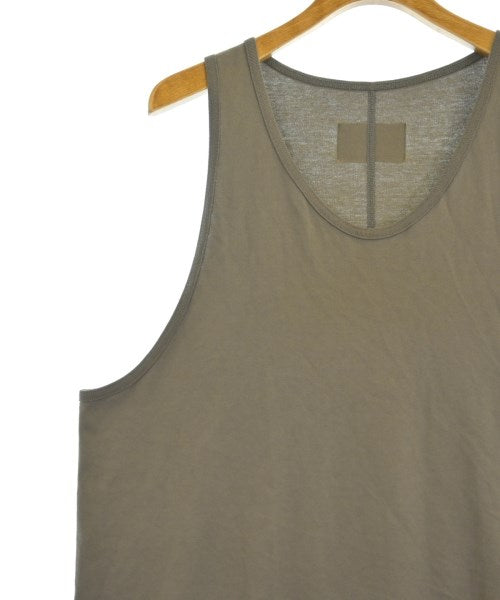 CVTVLIST T恤/上衣