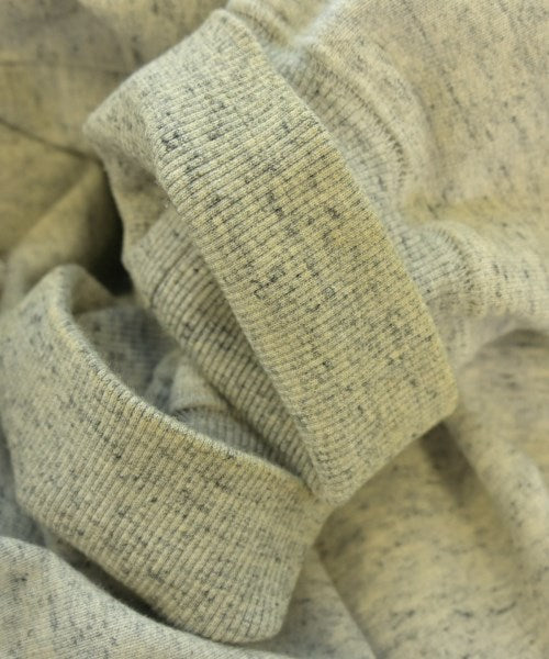 CVTVLIST T恤/上衣