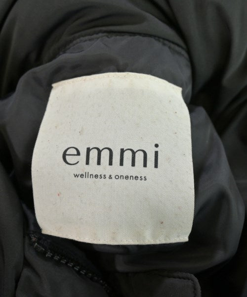 emmi 羽絨夾克/背心