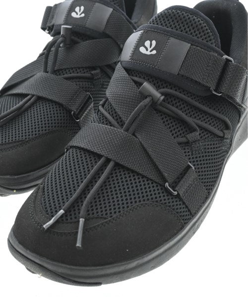 WASTED COLLECTIVE 運動鞋