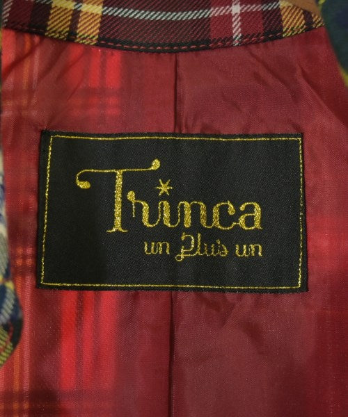 Trinca un Plus un 風衣