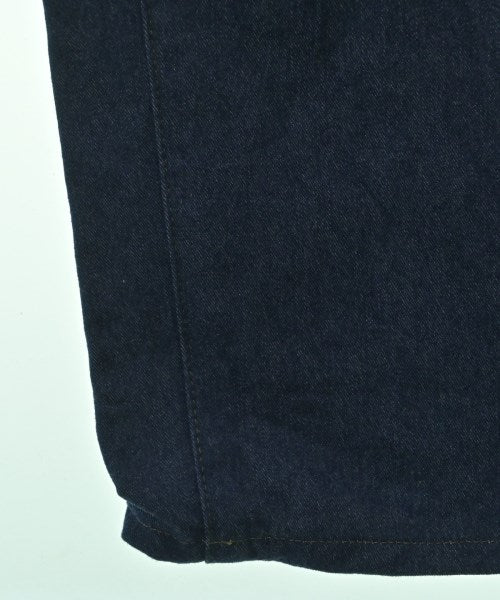 The CLASIK 牛仔褲