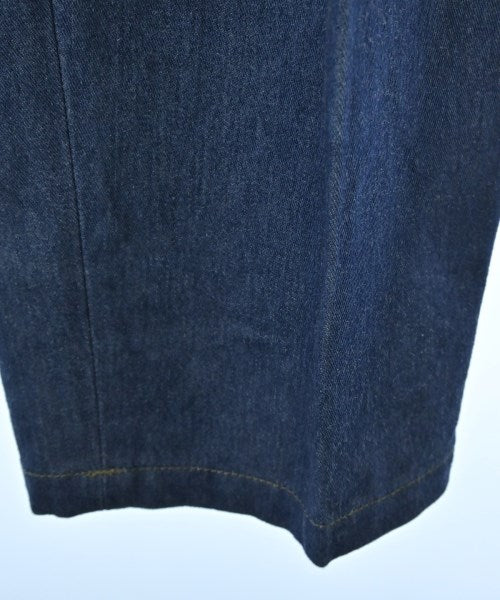 The CLASIK 牛仔褲