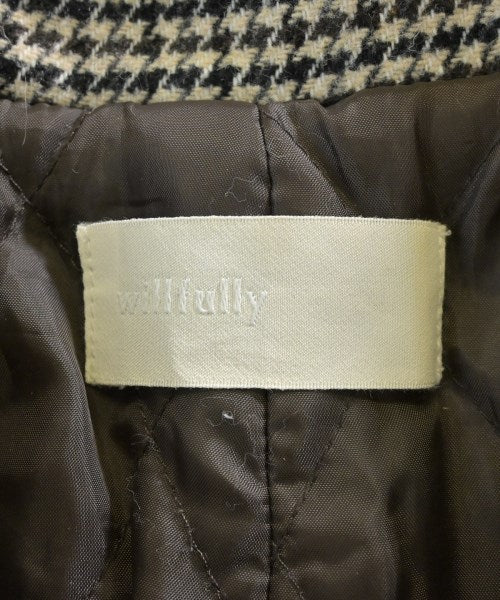 willfully 支撐領外套