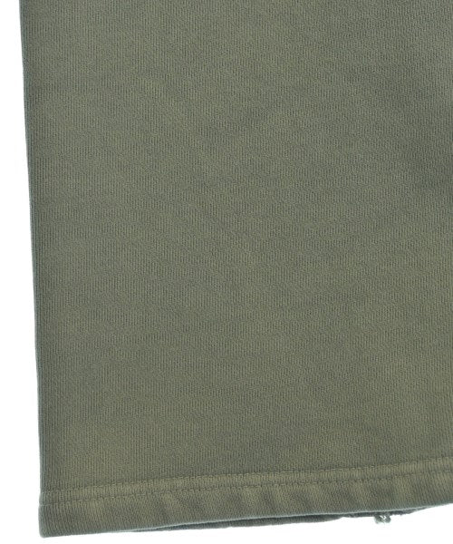 ENTIRE STUDIOS 運動