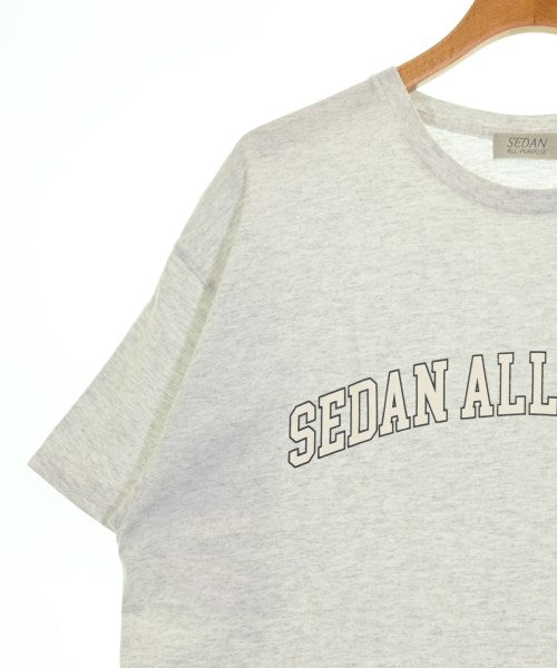 SEDAN ALL-PURPOSE T恤/上衣