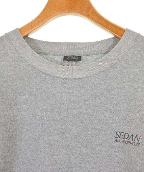 SEDAN ALL-PURPOSE T恤/上衣