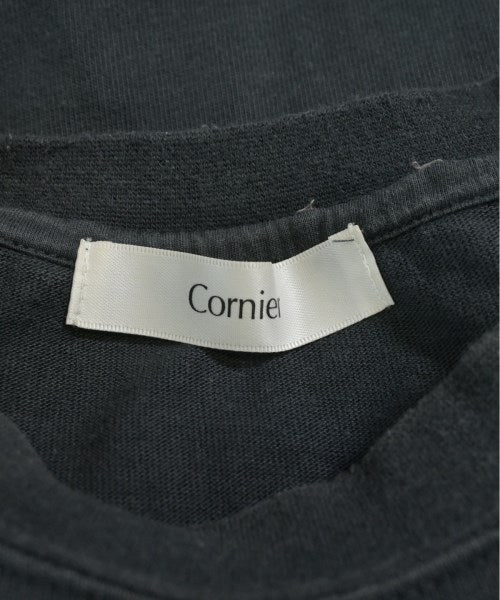 Cornier T恤/上衣