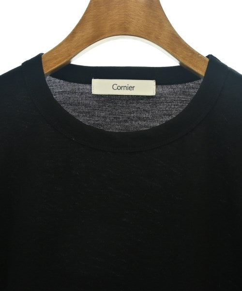 Cornier T恤/上衣