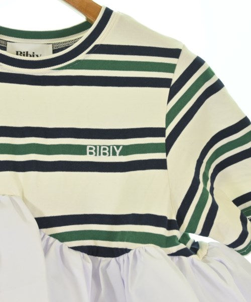 bibiy. T恤/上衣