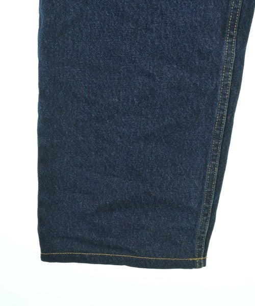 MERCEDES ANCHOR INC. 牛仔