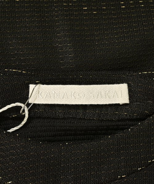 KANAKO SAKAI T恤/上衣
