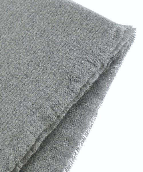 THREE SQUARE 披肩