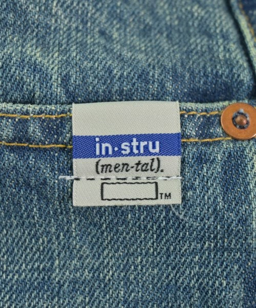 in・stru(men-tal). 牛仔褲