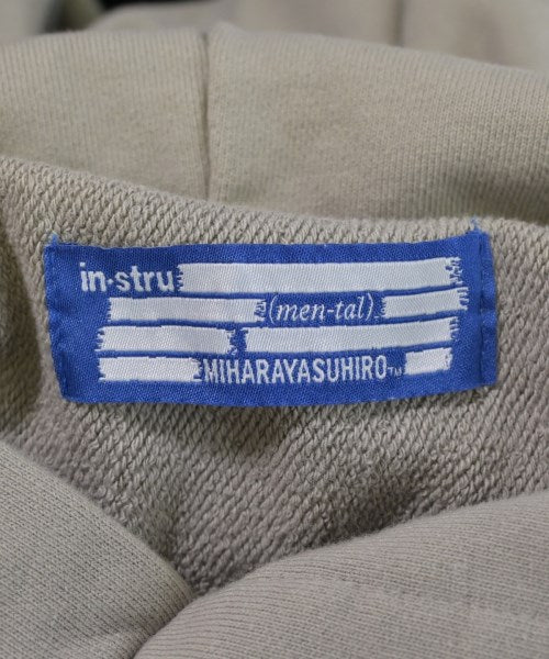 in・stru(men-tal). 連帽衫
