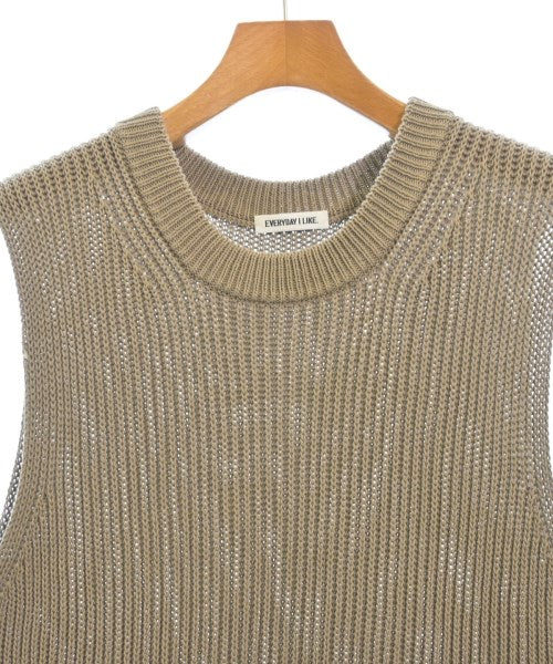 EVERYDAY I LIKE 無袖上衣