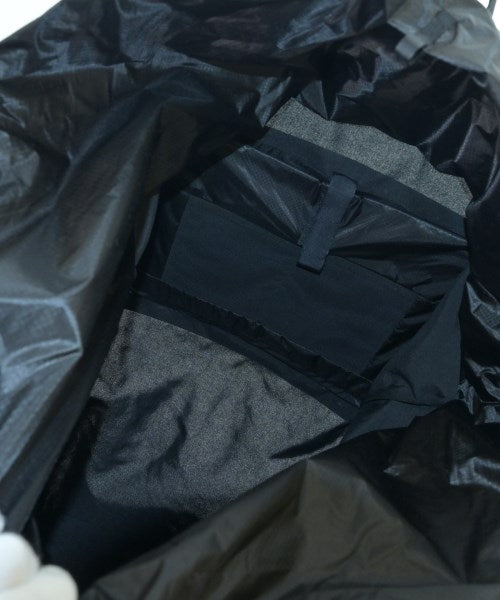 CMF OUTDOOR GARMENT 肩背包