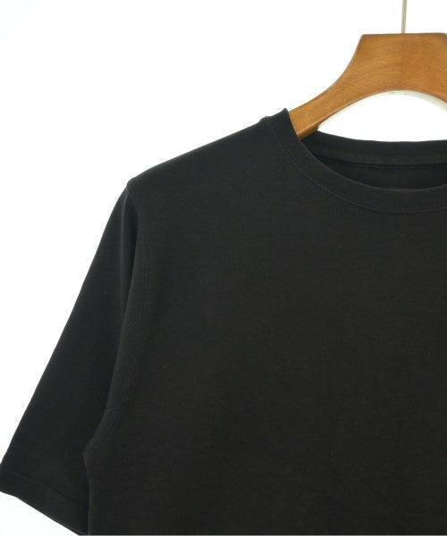 THIS IS NOT CLOTHING T恤/上衣