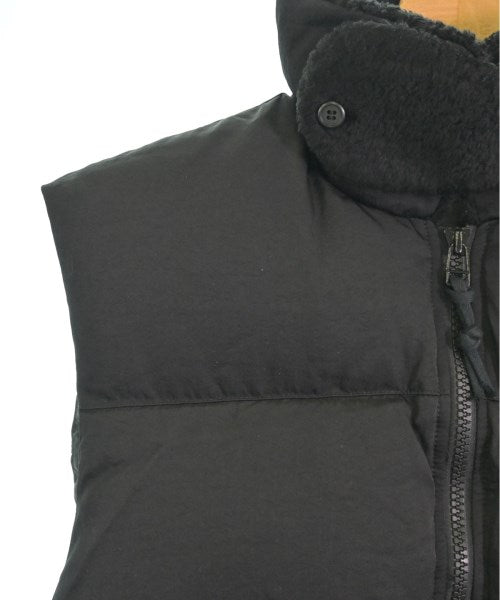 reformed 羽絨夾克/背心