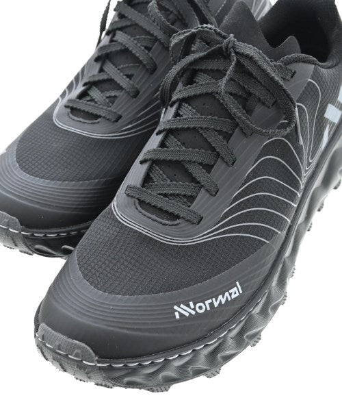 NNormal 運動鞋