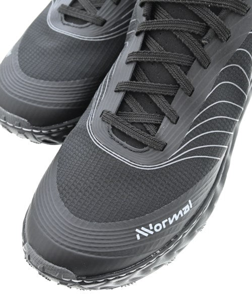 NNormal 運動鞋