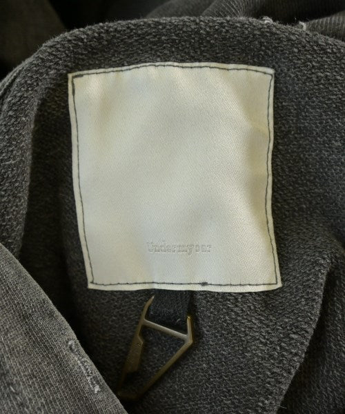 Undermycar 連帽衫