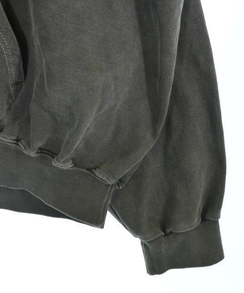 Undermycar 連帽衫