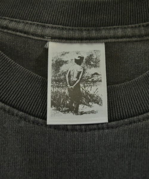 BASKETCASE T恤/上衣