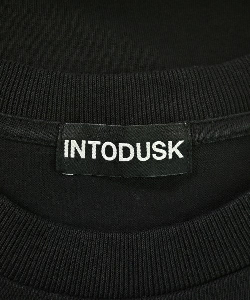 INTODUSK T恤/上衣
