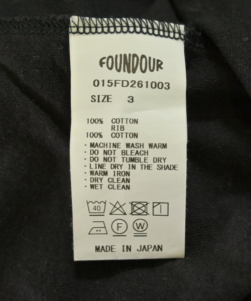 FOUNDOUR T恤/上衣