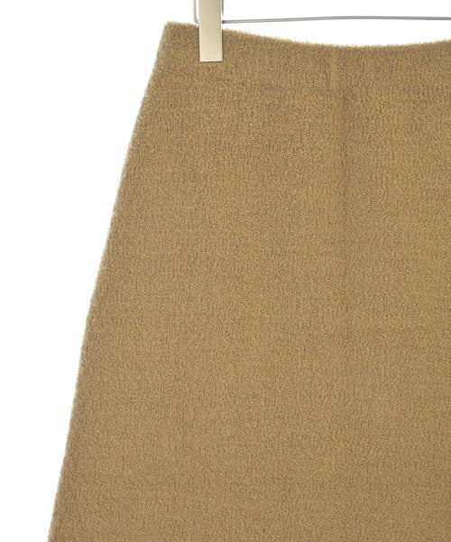 JIL SANDER + 膝上裙