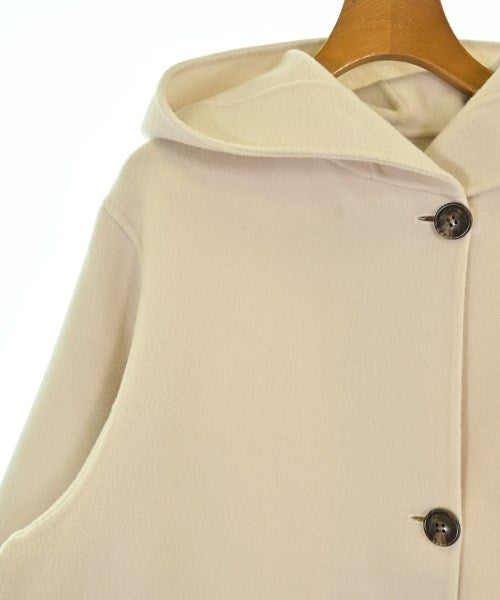 LB.03 Section 其他大衣