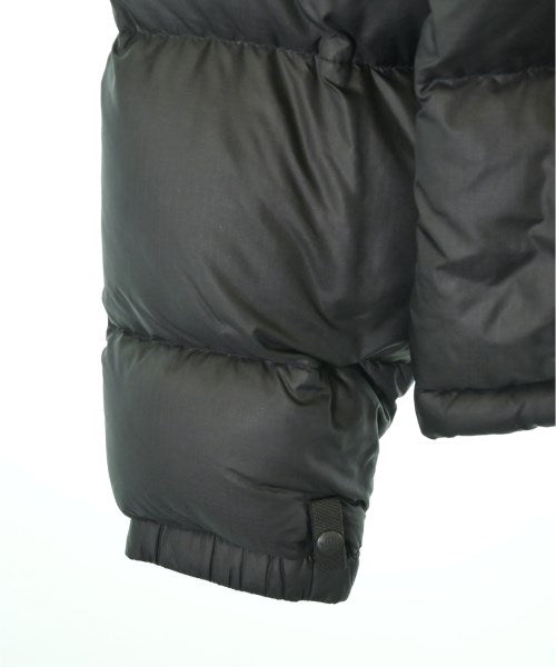 THE NORTH FACE 羽絨夾克/背心