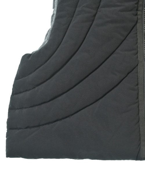 FFFPOSTALSERVICE 羽絨夾克/背心